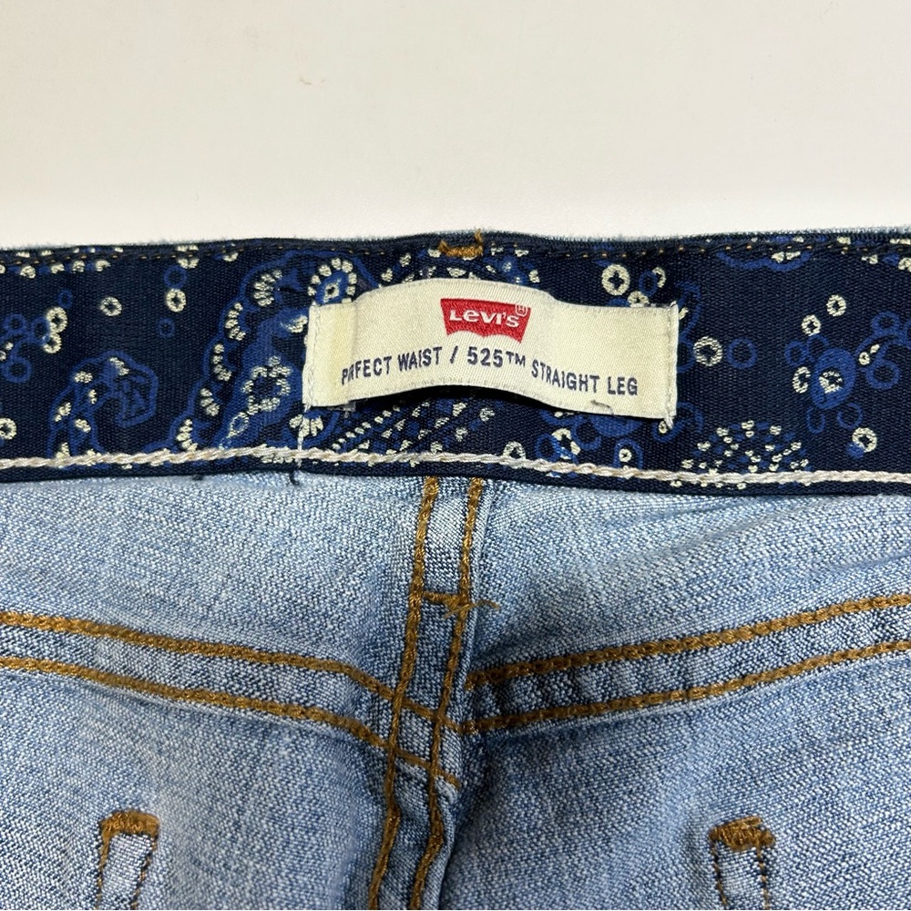 Levi's 525 Perfect Waist Straight Leg Women's 14 S/C Light Blue Denim Jeans - Picture 10 of 13